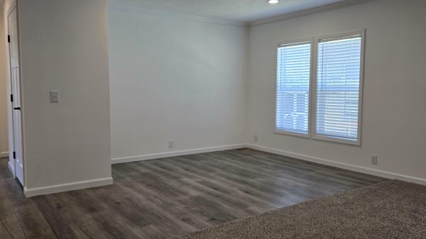 2026 SKYLINE 212 80D611  Home
