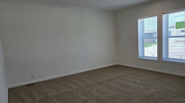2026 SKYLINE 80D611  Home