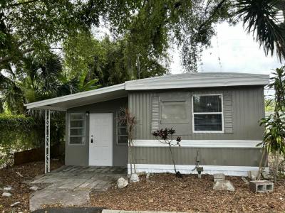 Mobile Home at 10720 54th Avenue N, Lot 38 Saint Petersburg, FL 33708
