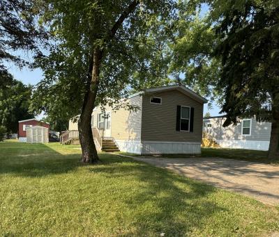 Photo 1 of 8 of home located at 70 Brookside Manor Goshen, IN 46526