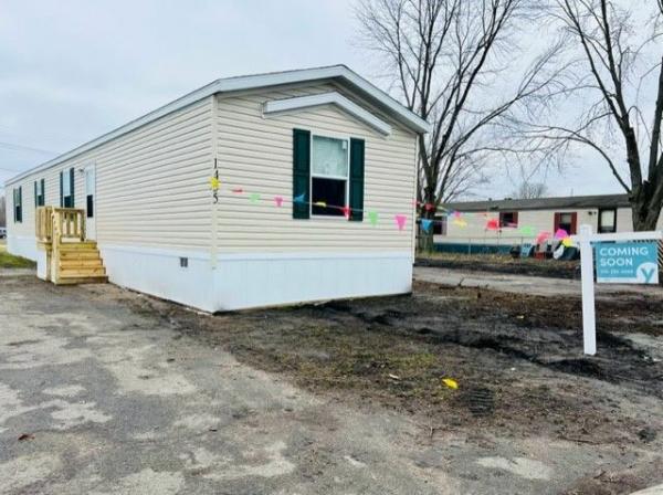 Photo 1 of 2 of home located at 1435 Burnham Dr. Lot 1435Br Mishawaka, IN 46544