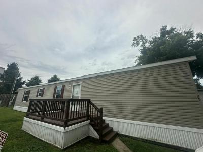 Mobile Home at 3603 Clarks Creek Rd Plainfield, IN 46168