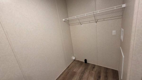 2026 96CCS16763BH26S  Home