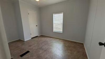 Photo 4 of 11 of home located at 9901 E Fowler Ave A-11 Thonotosassa, FL 33592