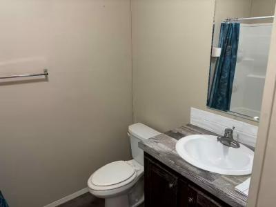 Photo 5 of 11 of home located at 8518 Gibsonton Dr 37 Gibsonton, FL 33534