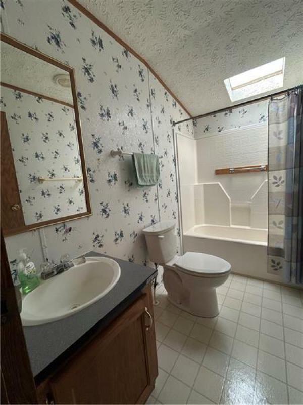 1999 Dutch Housing Mobile Home