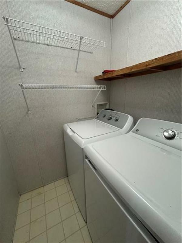1999 Dutch Housing Mobile Home