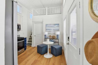 Photo 4 of 11 of home located at 1700 El Camino Real #10-10 South San Francisco, CA 94080