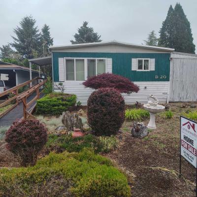 Photo 2 of 7 of home located at 77500 S 6th St Sp. #D20 Cottage Grove, OR 97424