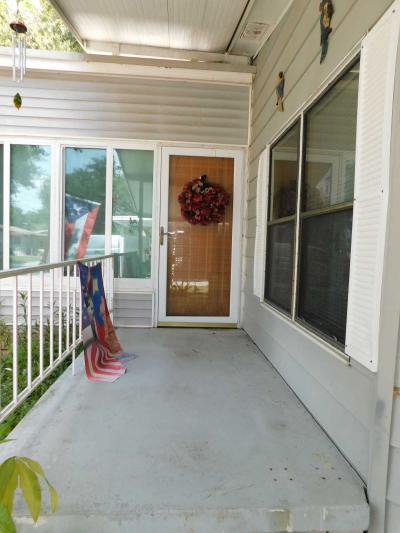 Photo 3 of 41 of home located at 38220 Overbrook Blvd. Zephyrhills, FL 33541