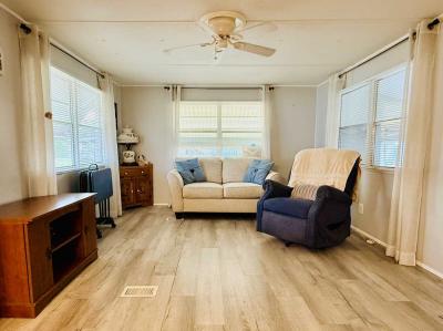 Photo 3 of 8 of home located at 2912 Phil Lane Sebring, FL 33870