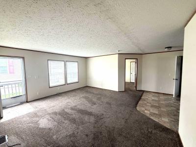 Photo 2 of 10 of home located at 1916 Stafford Ct. #214 Milford, MI 48381