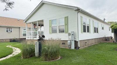 Photo 2 of 31 of home located at 23021 Pinehurst Dr Frankfort, IL 60423