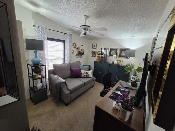2000 Cavco Manufactured Home