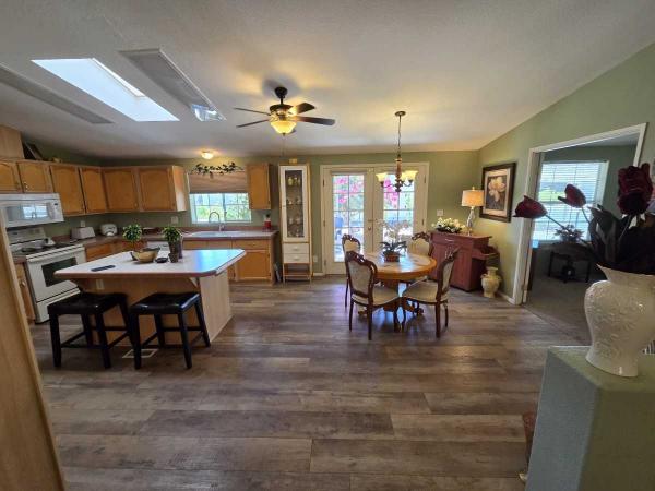 2002 Cavco Manufactured Home
