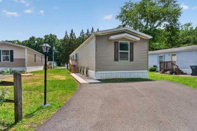Photo 2 of 27 of home located at 312 Bauers Lane Edgewood, MD 21040