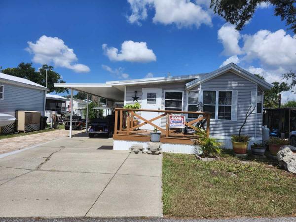1990 Pent Mobile Home For Sale
