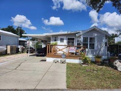 Mobile Home at 8387 Lady Slipper Ln Riverview, FL 33569