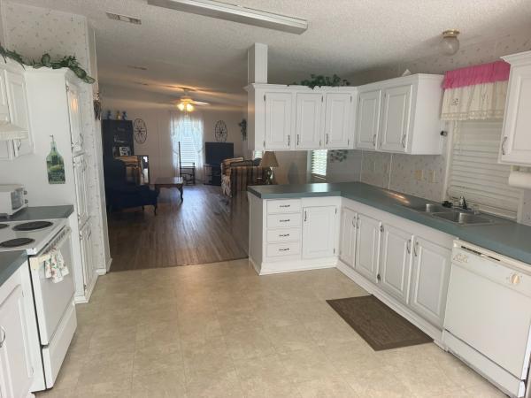 2000 Fleetwood Mobile Home
