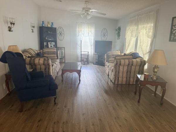 2000 Fleetwood Mobile Home