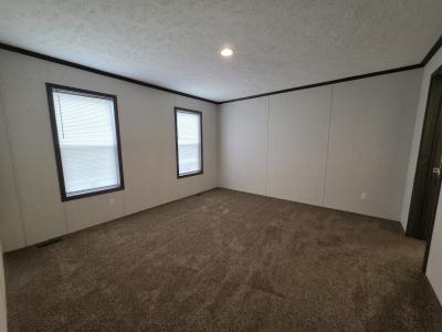 Photo 4 of 8 of home located at 844 Daria Drive Flint, MI 48506