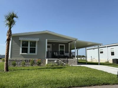 Photo 2 of 20 of home located at 34868 Robins Song Road Zephyrhills, FL 33541