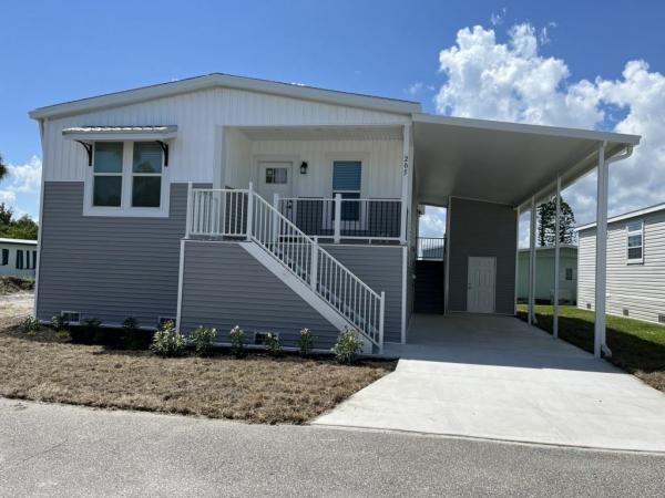 Photo 1 of 1 of home located at 205 South Utrecht Street Ellenton, FL 34222
