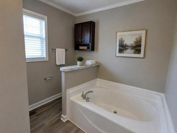 2020 Clayton Homes Inc Community Series Mobile Home
