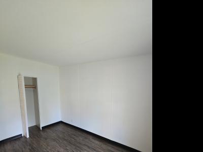 Photo 5 of 6 of home located at 5829 SW 60th Place Ocala, FL 34474