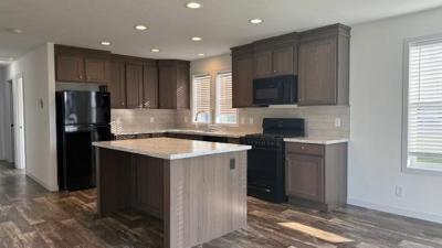 Photo 4 of 13 of home located at 10808 Tours Crt Lot 41 Fair Haven, MI 48023