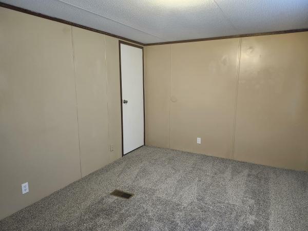2010 CLAYTON 220 22S  Home