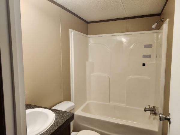2010 CLAYTON 220 22S  Home