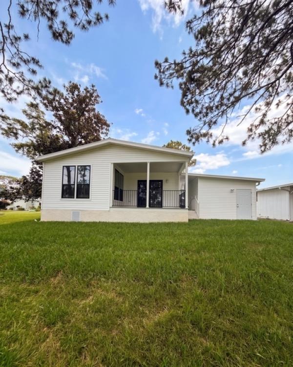 2025 SKYLINE/CHAMPION LE5044A Mobile Home