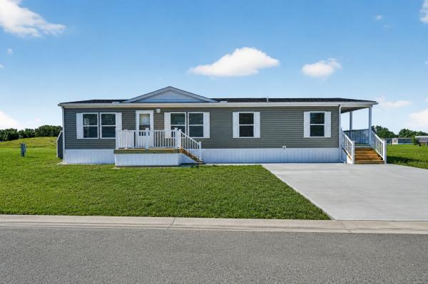 2026 Adventure 156 2852-1  Home