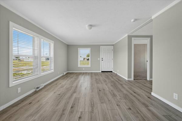 2026 Adventure 156 2852-1  Home