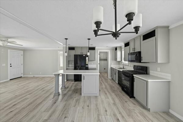 2026 Adventure 156 2852-1  Home