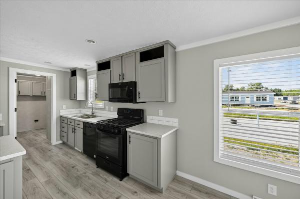 2026 Adventure 156 2852-1  Home