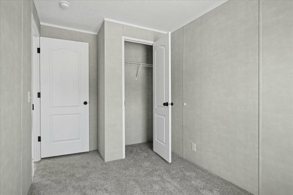 2026 Adventure 156 2852-1  Home