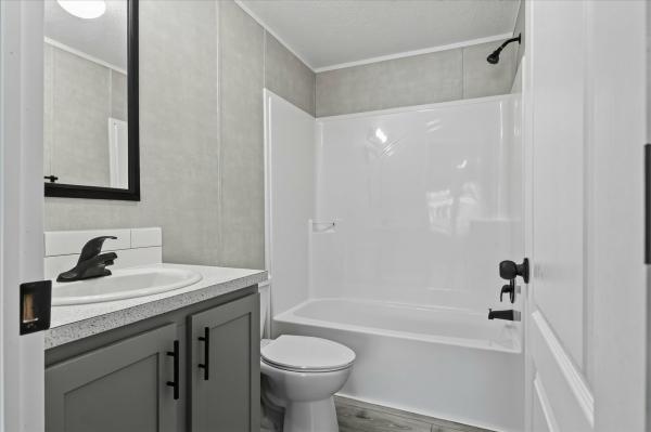 2026 Adventure 156 2852-1  Home
