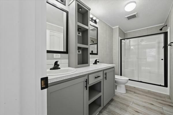 2026 Adventure 156 2852-1  Home