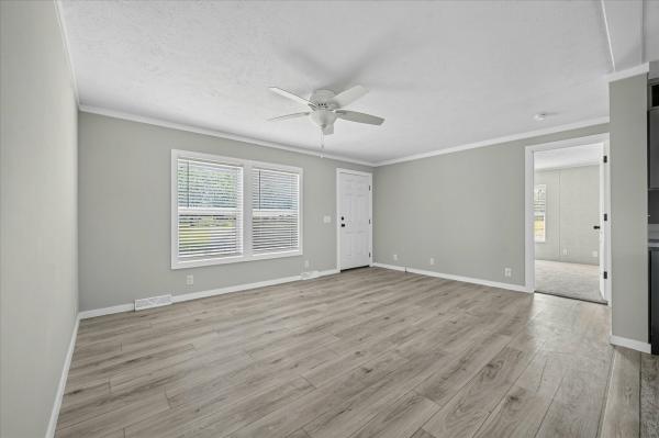 2026 Adventure 156 2852-1  Home