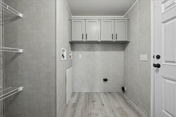 2026 Adventure 156 2852-1  Home