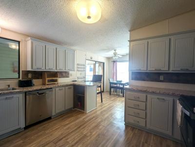 Mobile Home at 108 Sky Ridge Dr Lot 404 Valrico, FL 33594