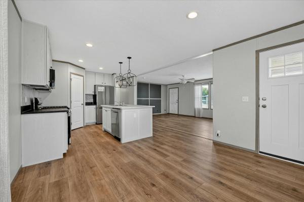 2026 Clayton 161 95PLH28563GH26  Home