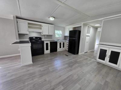 Mobile Home at 200 Whittington Dr. #208 Madisonville, KY 42431