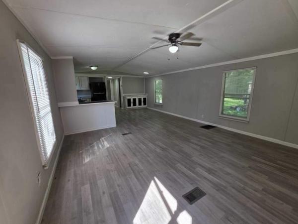 1993 Clayton Manufactured Home