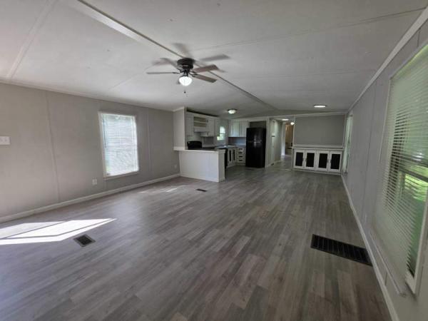 1993 Clayton Manufactured Home