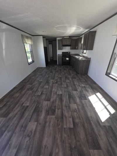 Photo 3 of 7 of home located at 2517 Sherwood Drive Erie, PA 16506