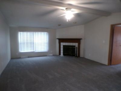 Photo 4 of 20 of home located at 1150 Camelot Manor Portage, IN 46368