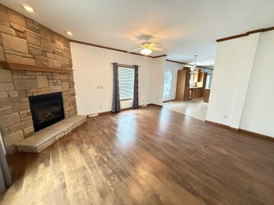 Photo 2 of 27 of home located at 662 Alder Manteno, IL 60950